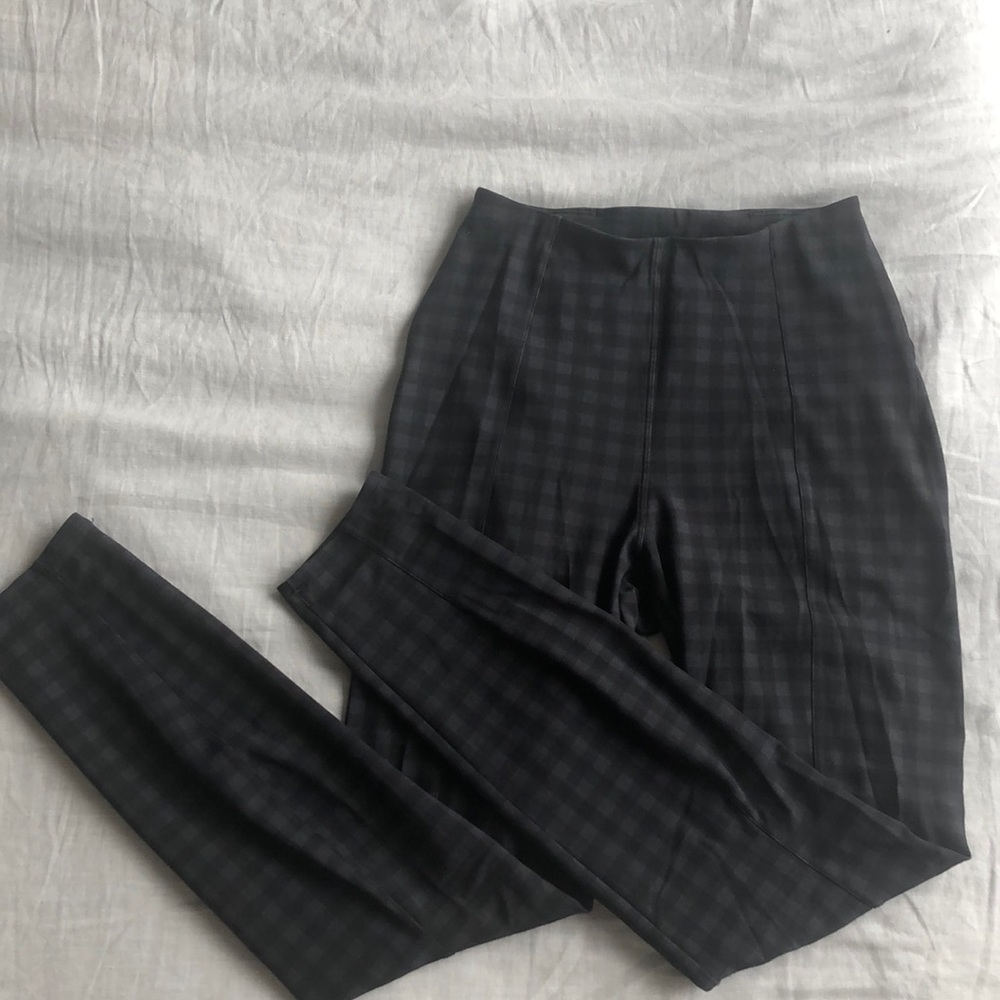 Lululemon checkered leggings